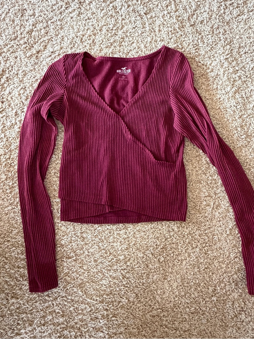 hollister long sleeve